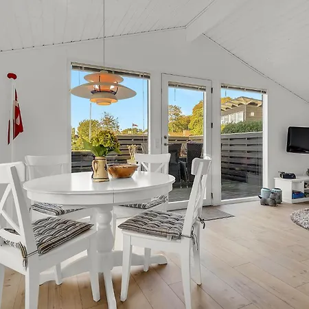 Awesome In With Kitchen Casa de Férias Haderslev