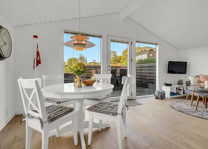 Awesome In With Kitchen בית נופש הדרסלב